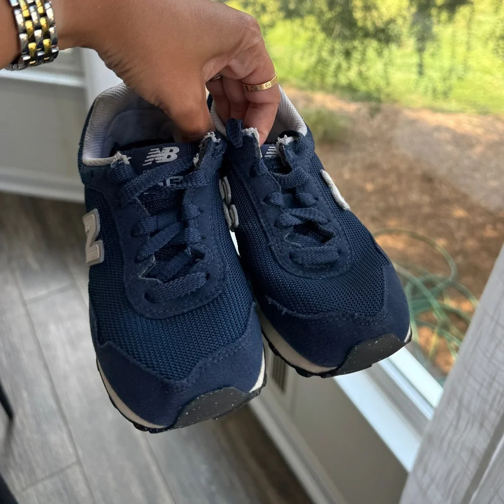 New balance navy blue sneakers shoes 12.5 - Picture 3 of 6